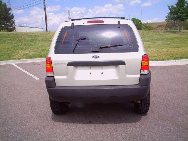 2004 Ford Escape Reg Cab 159.5 WB C5B