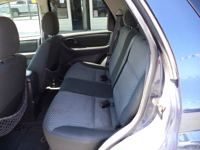 2004 Ford Escape SL 4x4 Regular Cab