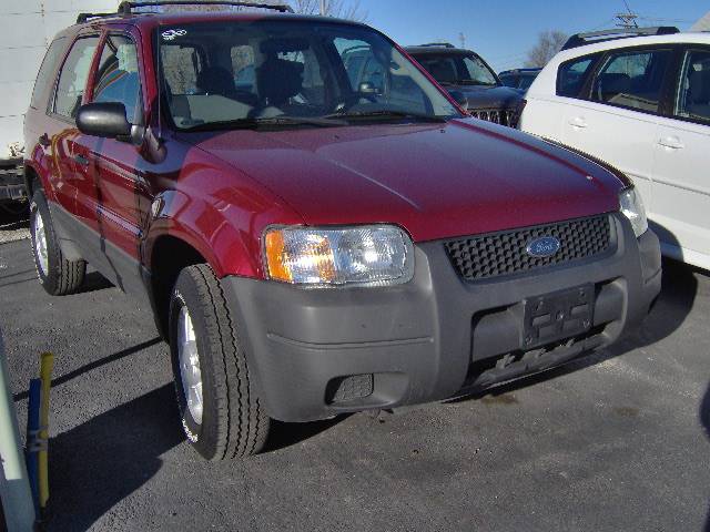 2004 Ford Escape XLS