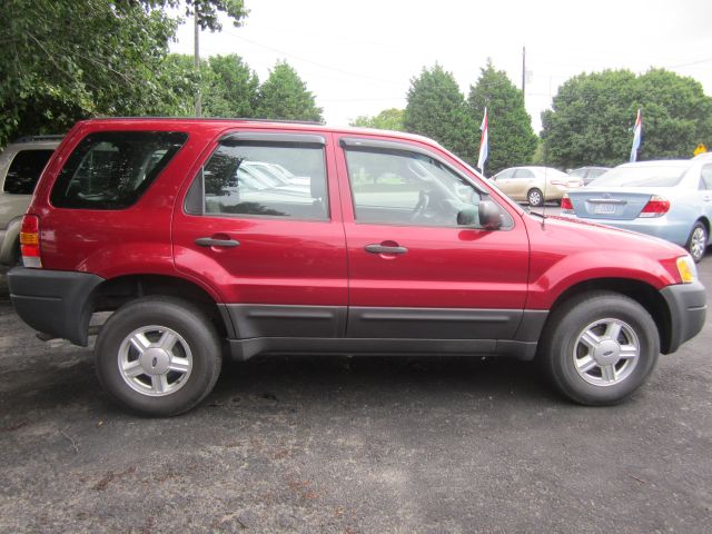 2004 Ford Escape Reg Cab 159.5 WB C5B