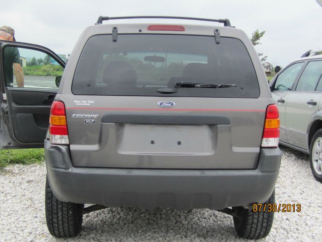 2004 Ford Escape SL 4x4 Regular Cab