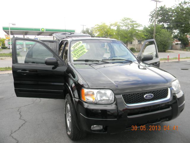 2004 Ford Escape Super