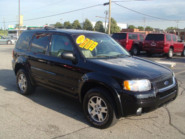 2004 Ford Escape Super