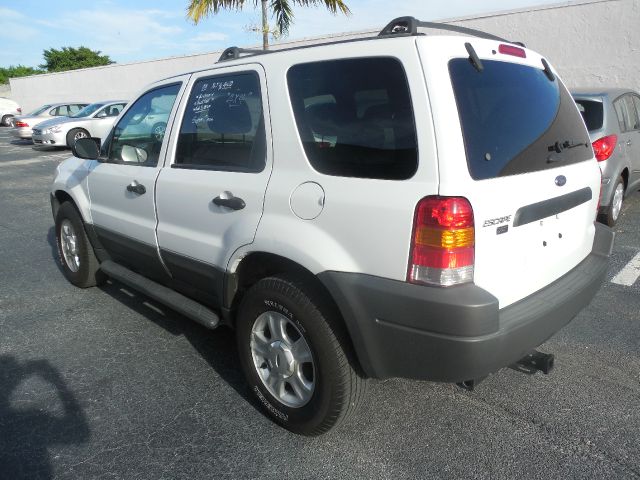 2004 Ford Escape SL 4x4 Regular Cab