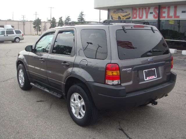 2004 Ford Escape SL 4x4 Regular Cab