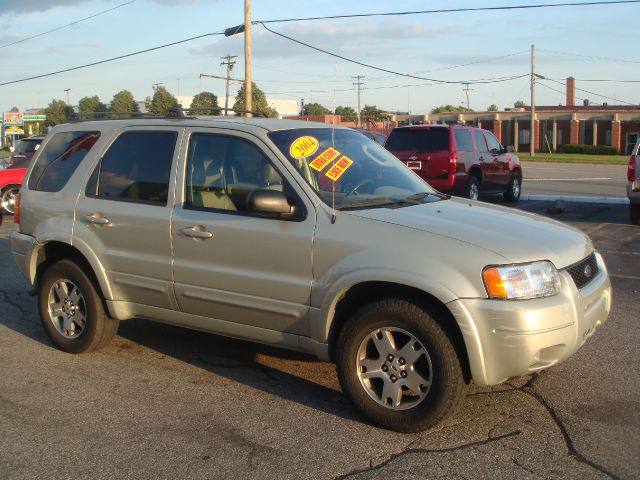 2004 Ford Escape Super