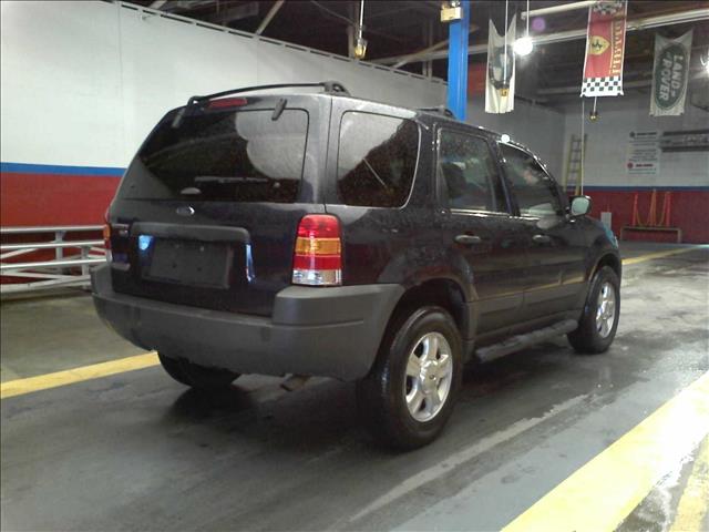 2004 Ford Escape 4WD 5dr EX