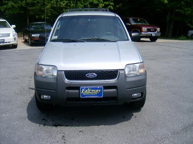 2004 Ford Escape ESi