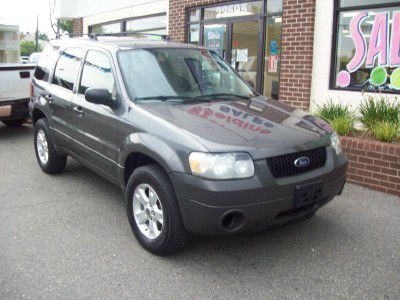 2005 Ford Escape SL 4x4 Regular Cab