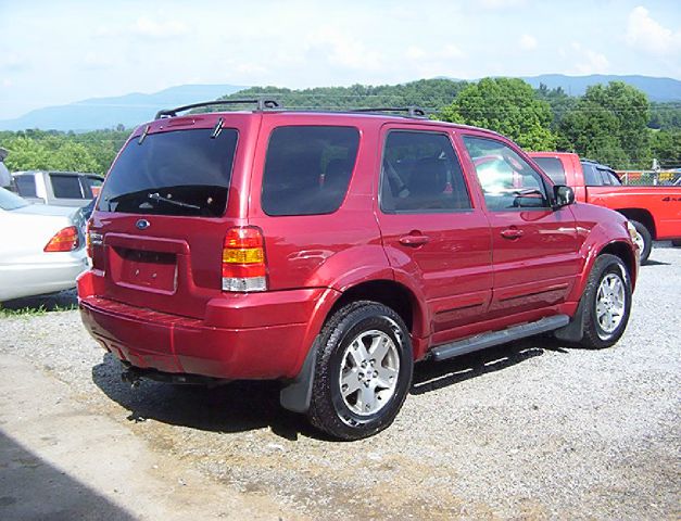 2005 Ford Escape Super