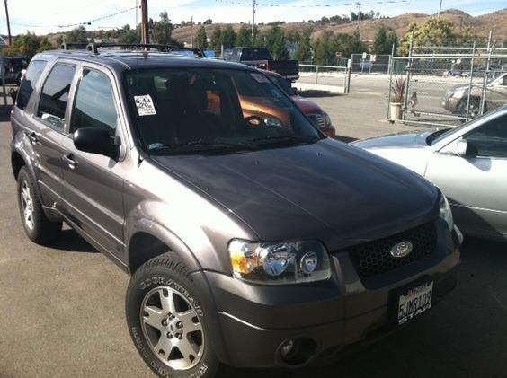 2005 Ford Escape Super