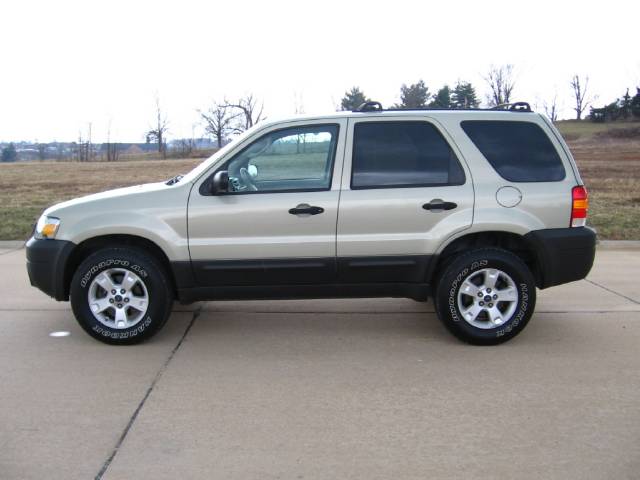 2005 Ford Escape Arc