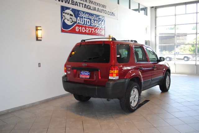 2005 Ford Escape 4dr Grand SXT