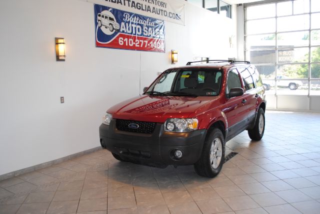 2005 Ford Escape 4dr Grand SXT