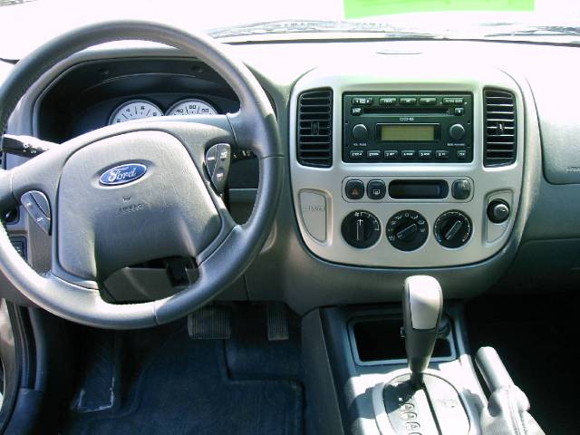 2005 Ford Escape Arc