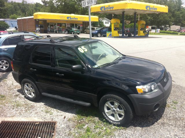 2005 Ford Escape SL 4x4 Regular Cab