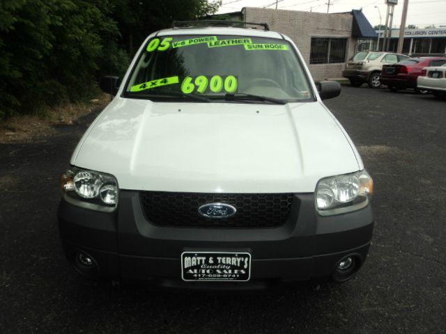 2005 Ford Escape SL 4x4 Regular Cab