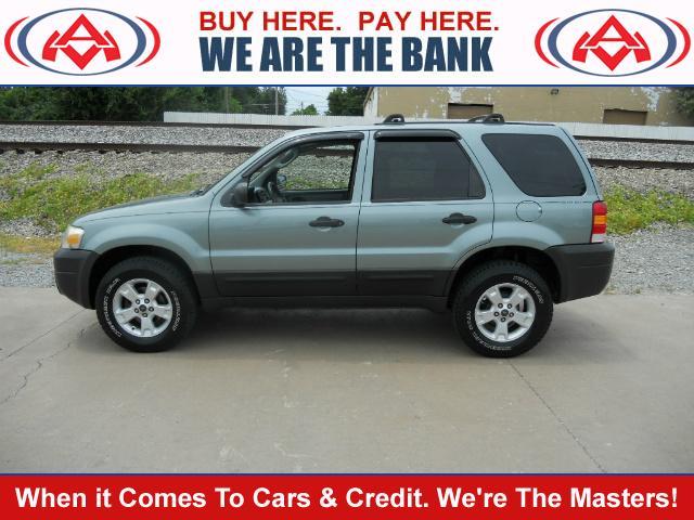 2005 Ford Escape SLT- R. Cab - 8Bed 4x4