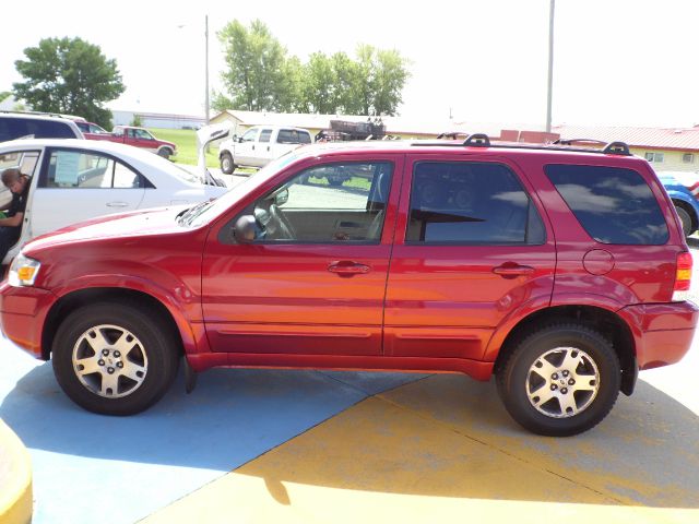 2005 Ford Escape Super