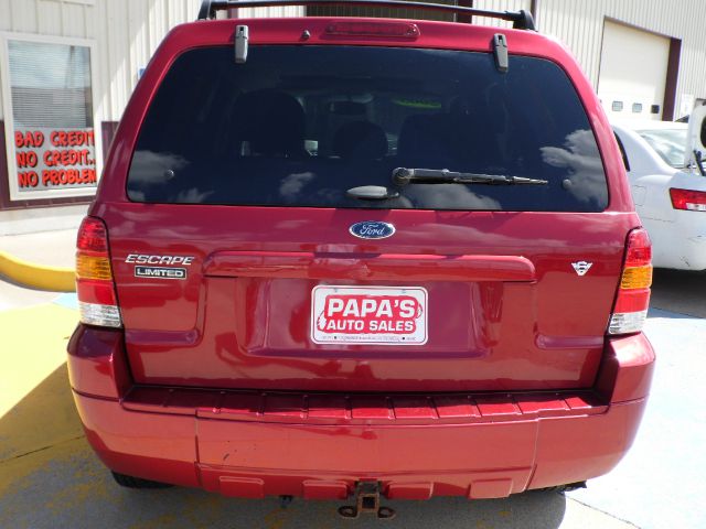 2005 Ford Escape Super