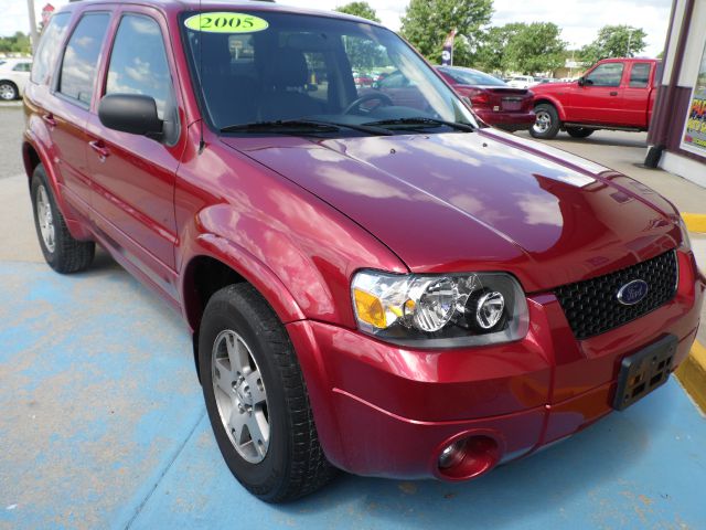 2005 Ford Escape Super