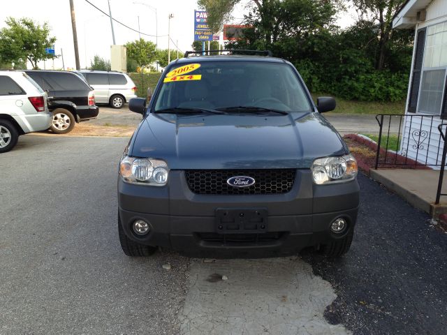 2005 Ford Escape 15