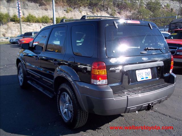 2005 Ford Escape Unknown