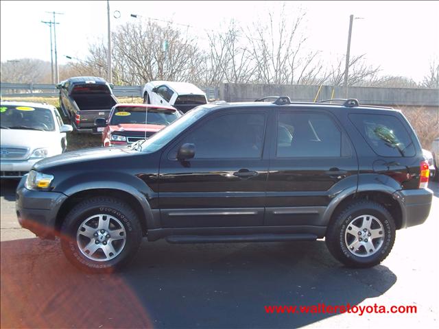 2005 Ford Escape Unknown