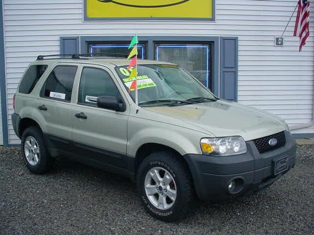 2005 Ford Escape SL 4x4 Regular Cab