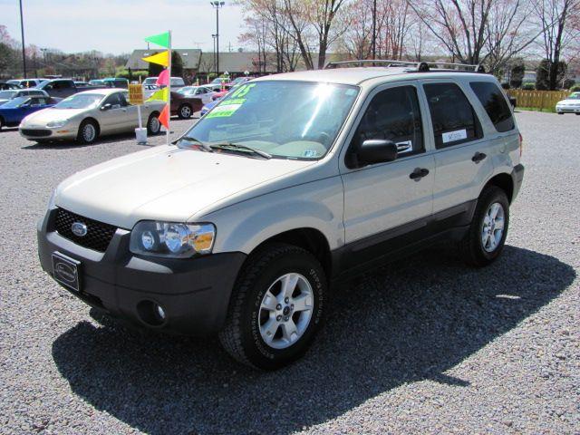 2005 Ford Escape SL 4x4 Regular Cab