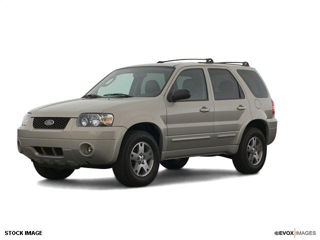 2005 Ford Escape XLS