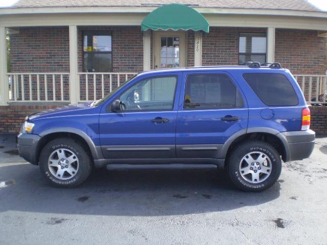 2005 Ford Escape ESi