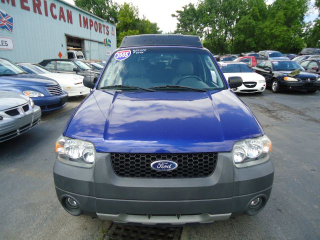 2005 Ford Escape SL 4x4 Regular Cab