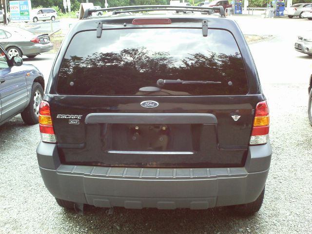 2005 Ford Escape SL 4x4 Regular Cab