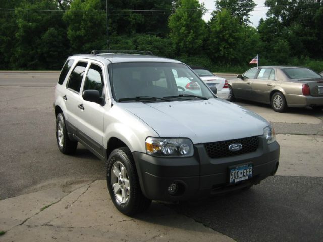 2005 Ford Escape SL 4x4 Regular Cab