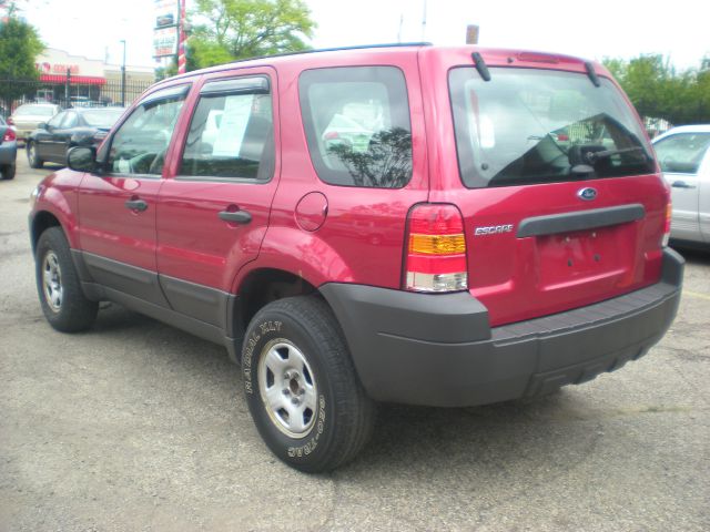 2005 Ford Escape Reg Cab 159.5 WB C5B