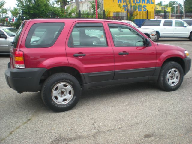 2005 Ford Escape Reg Cab 159.5 WB C5B