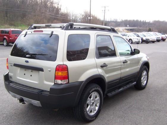 2005 Ford Escape Unknown