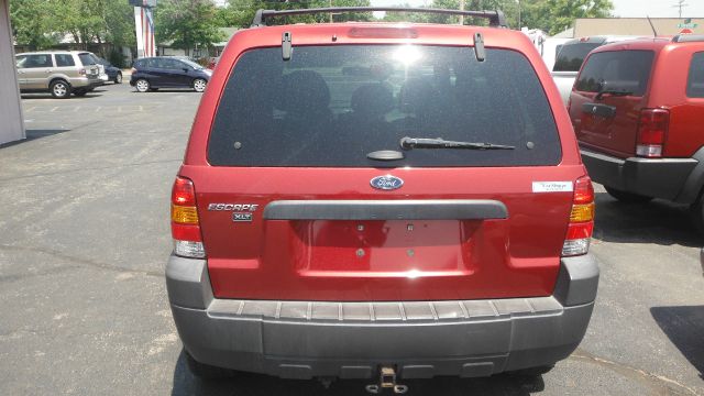 2005 Ford Escape SL 4x4 Regular Cab