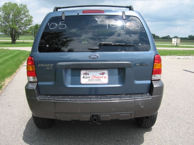 2005 Ford Escape SL 4x4 Regular Cab