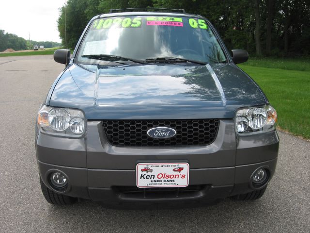 2005 Ford Escape SL 4x4 Regular Cab