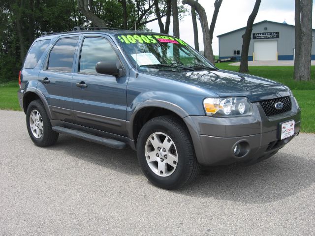 2005 Ford Escape SL 4x4 Regular Cab