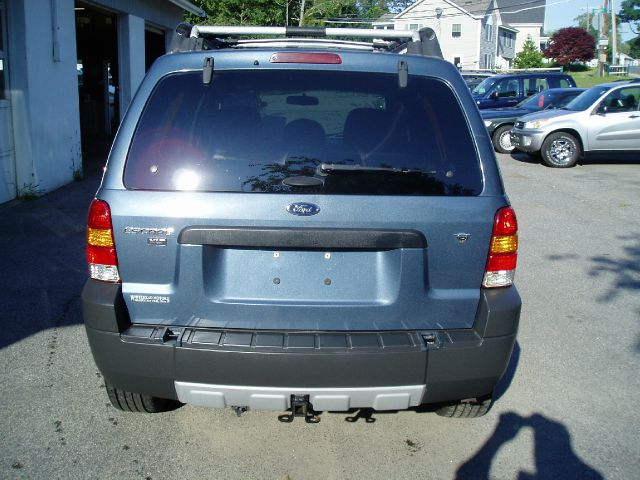 2005 Ford Escape SL 4x4 Regular Cab