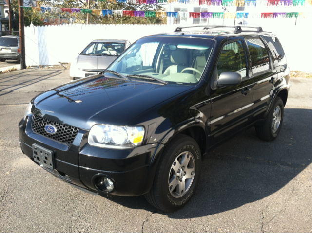 2005 Ford Escape Super