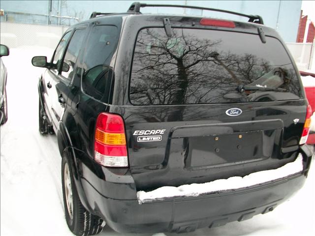 2005 Ford Escape SLT 25