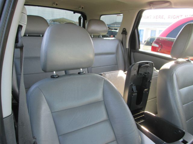 2005 Ford Escape SL 4x4 Regular Cab