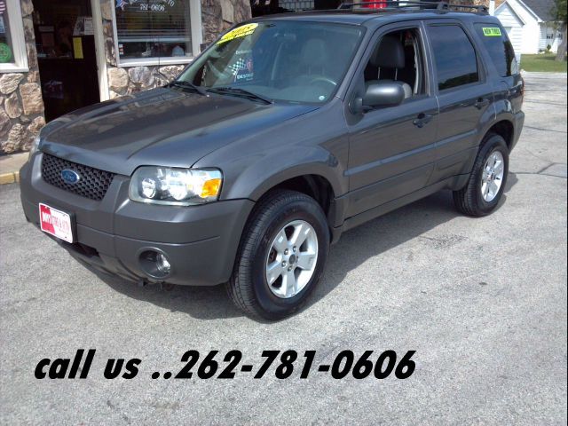 2005 Ford Escape SL 4x4 Regular Cab