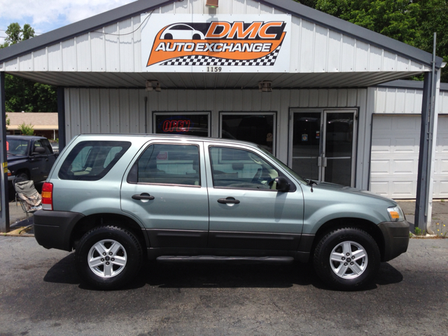 2005 Ford Escape Reg Cab 159.5 WB C5B