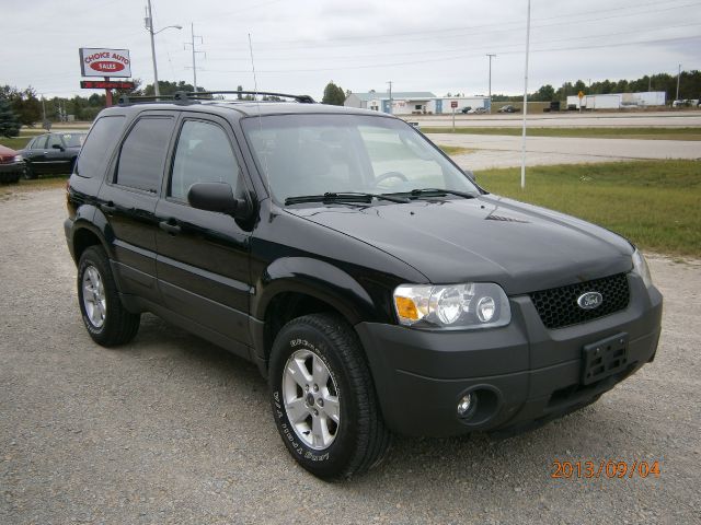 2005 Ford Escape SL 4x4 Regular Cab