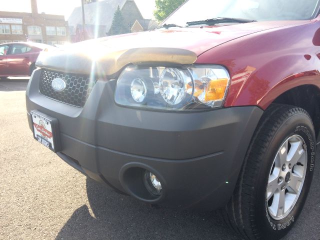 2005 Ford Escape XLT 4X4 Diesel BAD Credit OK